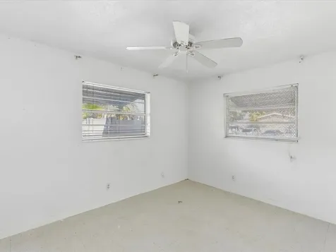 560-564 NE 34th Street Oakland Park FL 33334