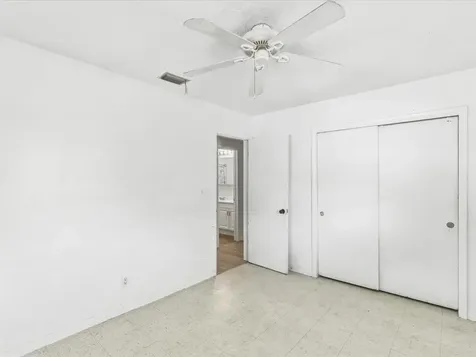 560-564 NE 34th Street Oakland Park FL 33334