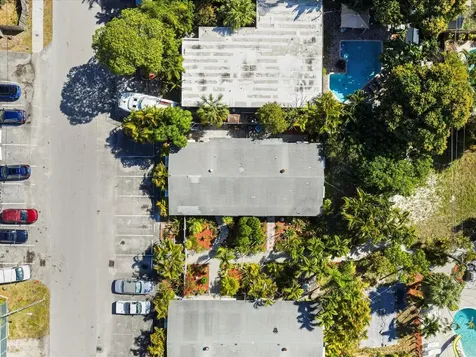 560-564 NE 34th Street Oakland Park FL 33334