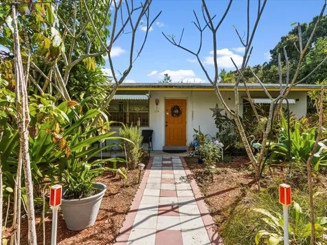 560-564 NE 34th Street Oakland Park FL 33334