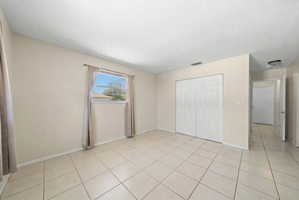 400 NE 2nd Street Boynton Beach FL 33435