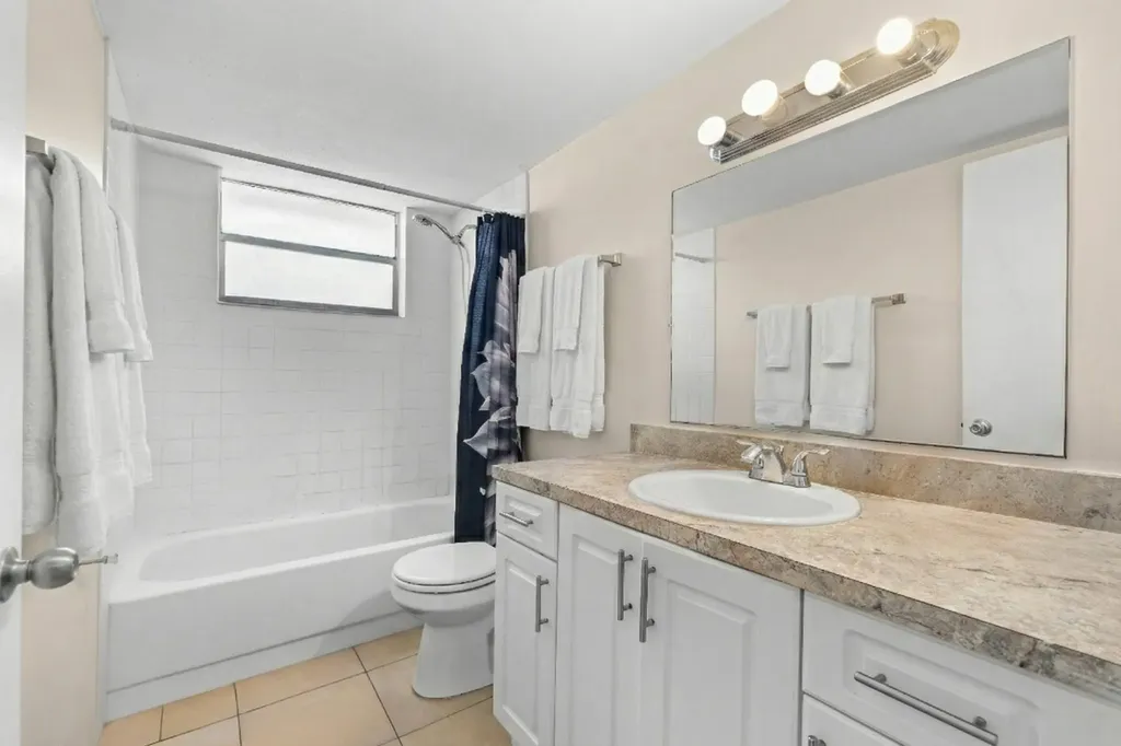 400 NE 2nd Street Boynton Beach FL 33435