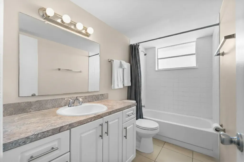400 NE 2nd Street Boynton Beach FL 33435