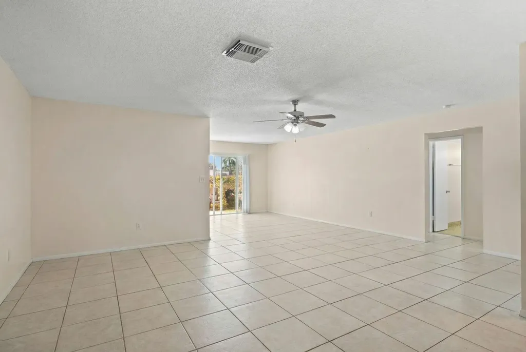 400 NE 2nd Street Boynton Beach FL 33435