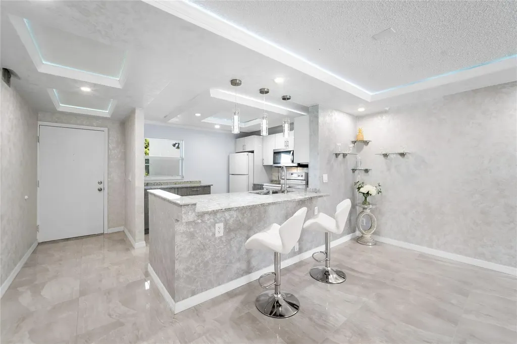 2615 NE 3rd Court Boynton Beach FL 33435