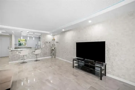 2615 NE 3rd Court Boynton Beach FL 33435