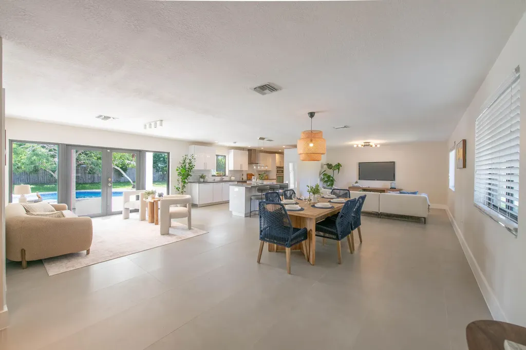 16670 SW 90th Avenue Palmetto Bay FL 33157