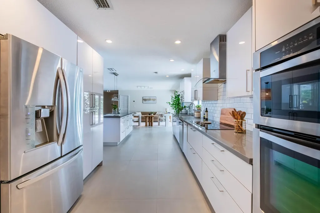16670 SW 90th Avenue Palmetto Bay FL 33157