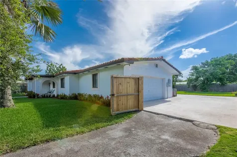 16670 SW 90th Avenue Palmetto Bay FL 33157