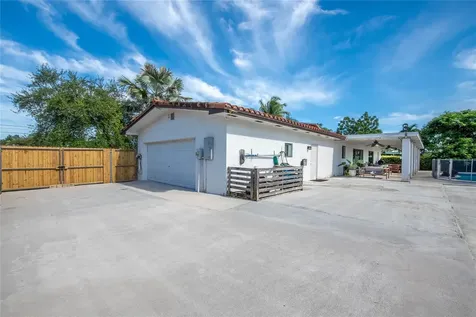 16670 SW 90th Avenue Palmetto Bay FL 33157