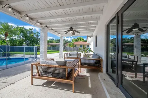 16670 SW 90th Avenue Palmetto Bay FL 33157