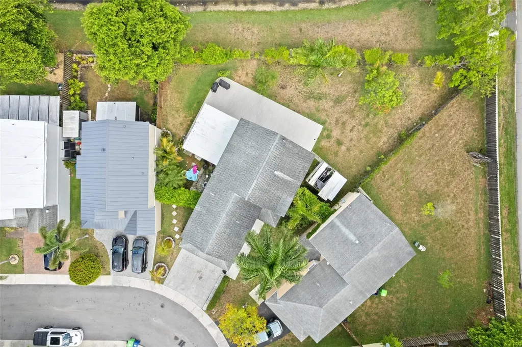 133 SW 159th Way Sunrise FL 33326