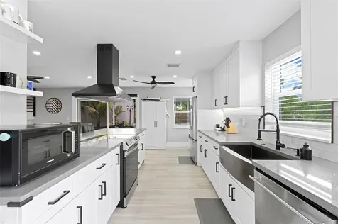 133 SW 159th Way Sunrise FL 33326