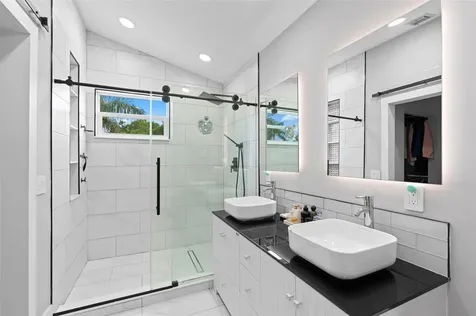 133 SW 159th Way Sunrise FL 33326
