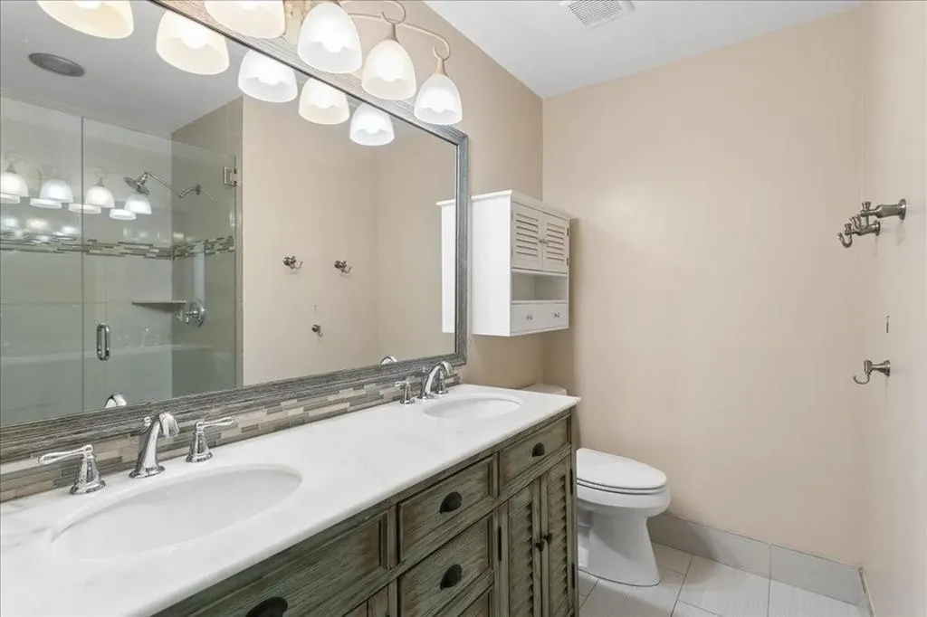 9500 SW 1st Place Coral Springs FL 33071