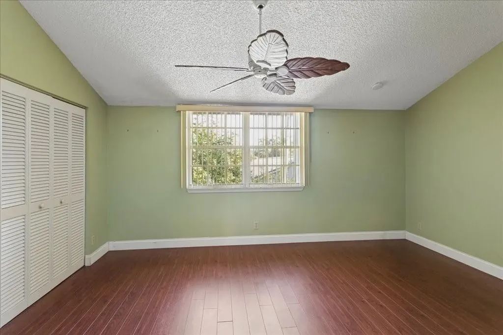 9500 SW 1st Place Coral Springs FL 33071