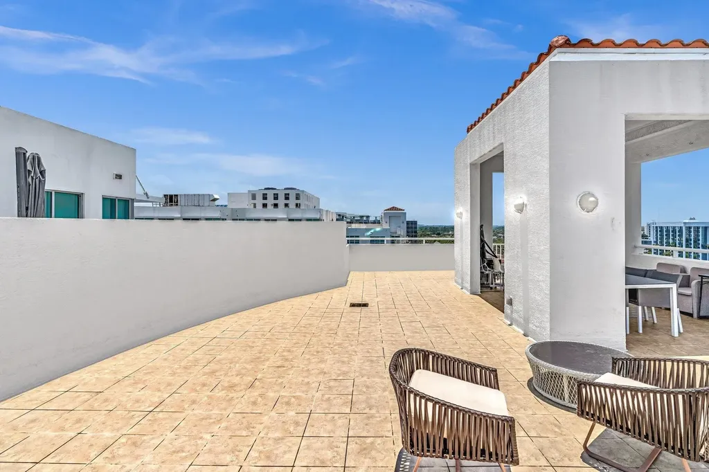 3131 NE 188th Street Aventura FL 33180
