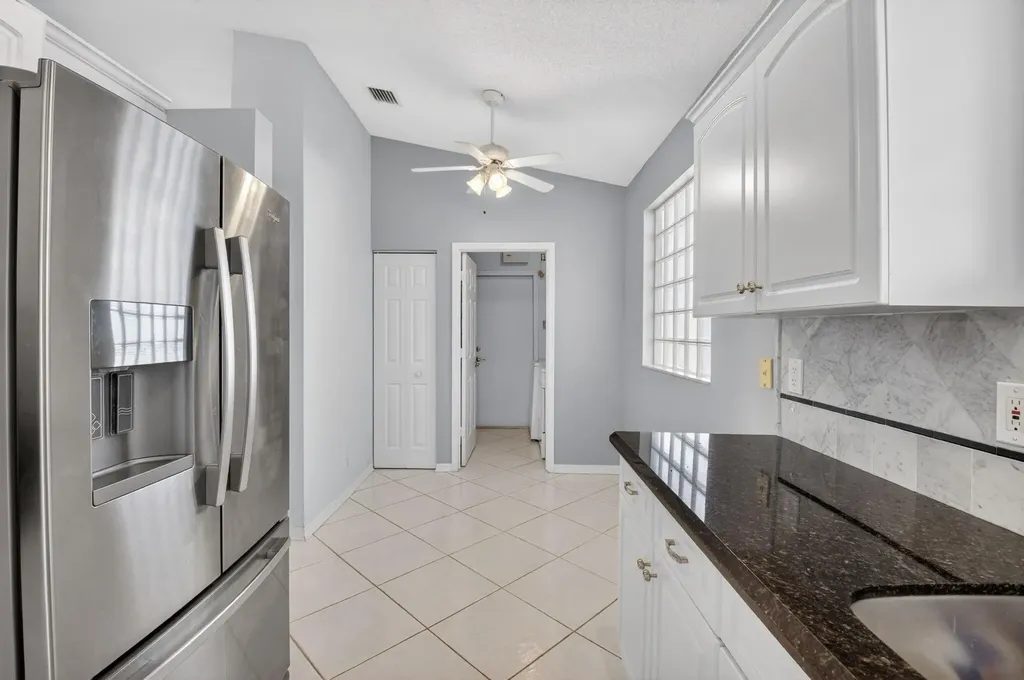 9820 Lemonwood Drive Boynton Beach FL 33437
