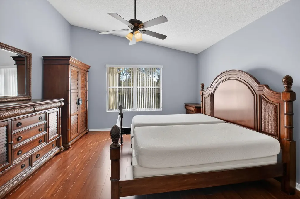 9820 Lemonwood Drive Boynton Beach FL 33437
