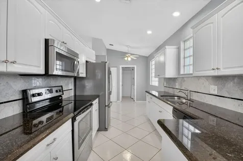 9820 Lemonwood Drive Boynton Beach FL 33437