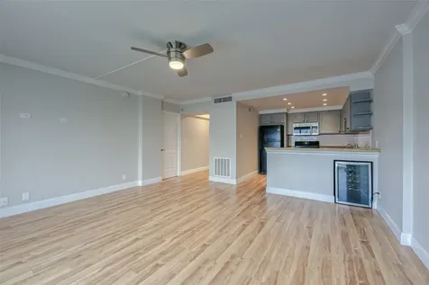 2900 NE 30th Street Fort Lauderdale FL 33306