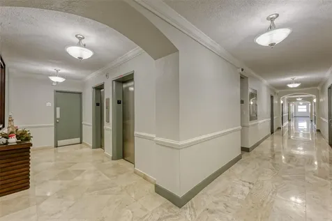 2900 NE 30th Street Fort Lauderdale FL 33306