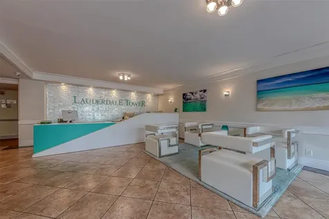 2900 NE 30th Street Fort Lauderdale FL 33306