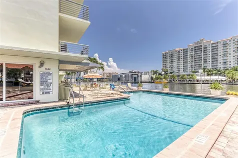 2900 NE 30th Street Fort Lauderdale FL 33306