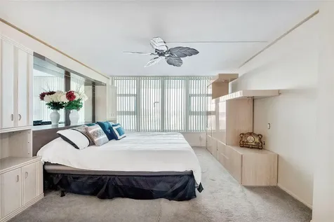 1620 S Ocean Boulevard Lauderdale By The Sea FL 33062
