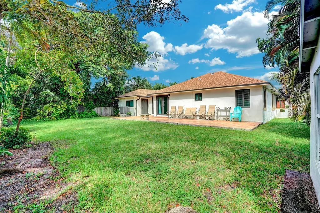 3208 Beacon Street Pompano Beach FL 33062