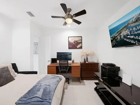 1612 SE 13 Fort Lauderdale FL 33316