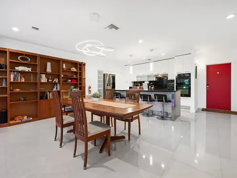 1612 SE 13 Fort Lauderdale FL 33316