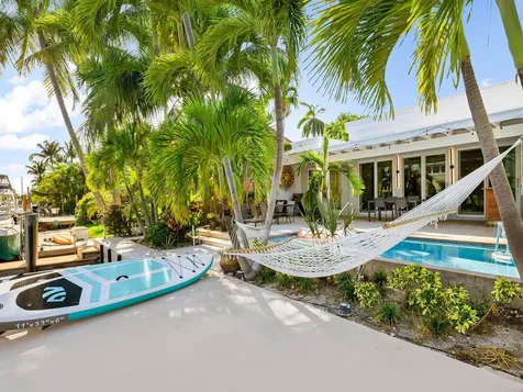 1612 SE 13 Fort Lauderdale FL 33316
