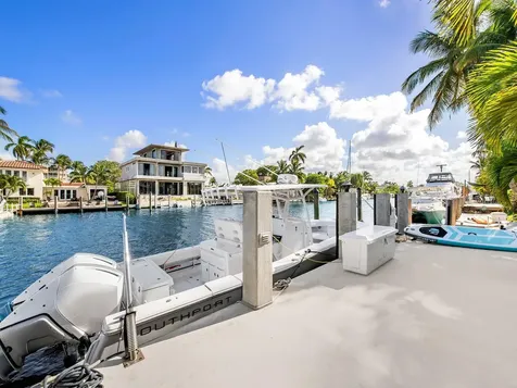 1612 SE 13 Fort Lauderdale FL 33316