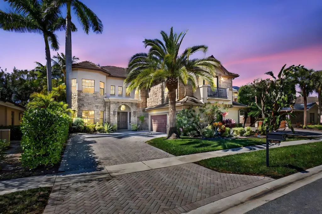 10468 Trianon Place Wellington FL 33449