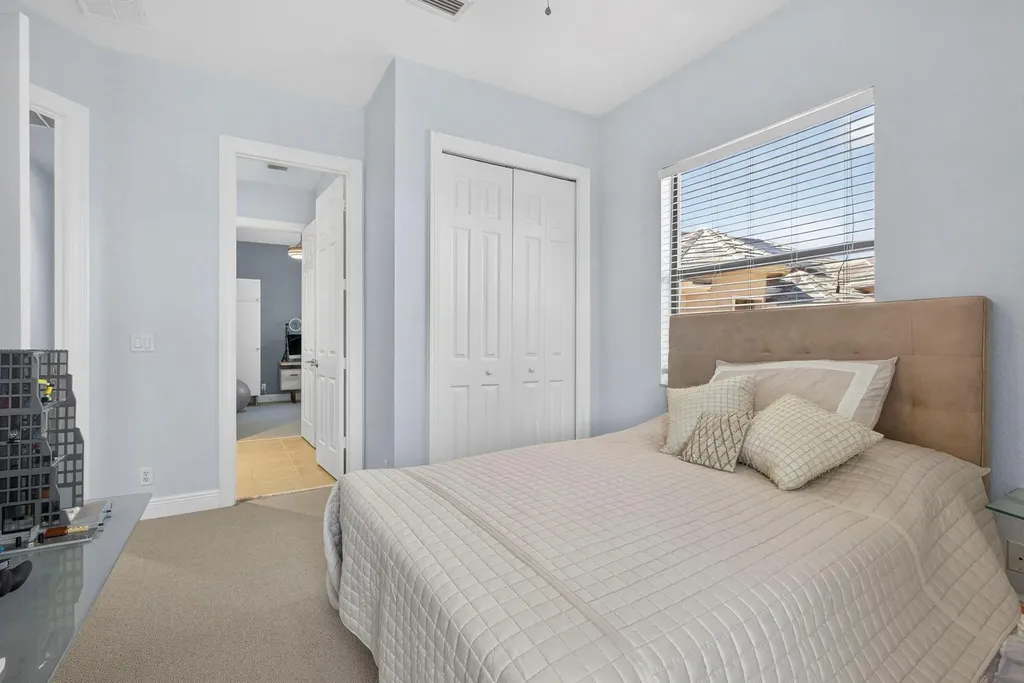10468 Trianon Place Wellington FL 33449
