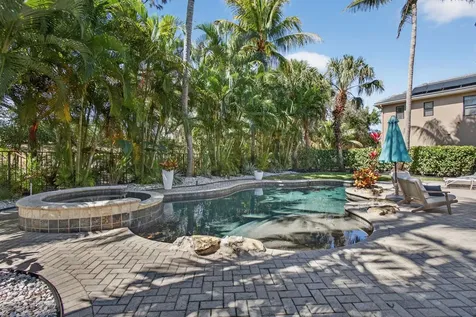 10468 Trianon Place Wellington FL 33449