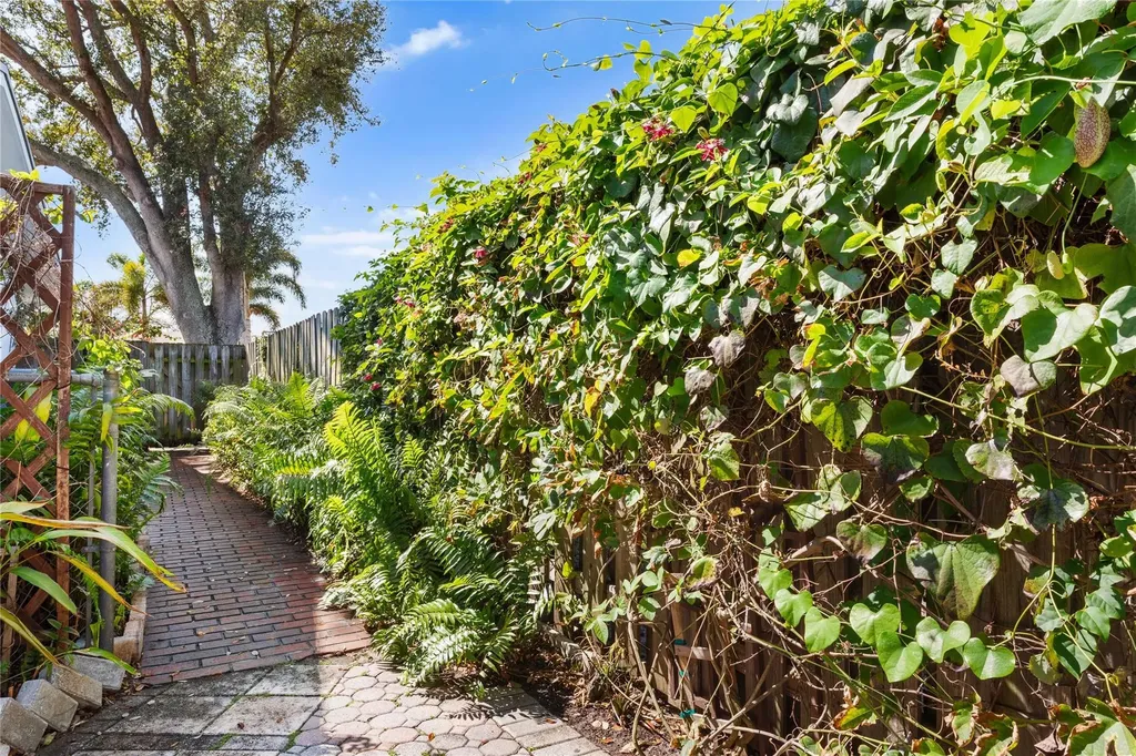 3141 NW 68 Court Fort Lauderdale FL 33309