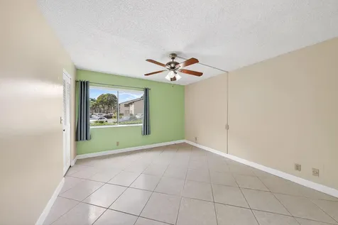 526 Shady Pine Way Greenacres FL 33415