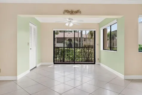 526 Shady Pine Way Greenacres FL 33415