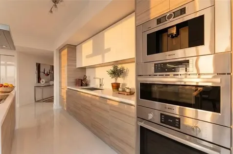 330 Sunny Isle Boulevard Sunny Isles Beach FL 33160