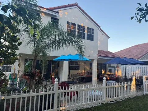593 Bedford Avenue Weston FL 33326