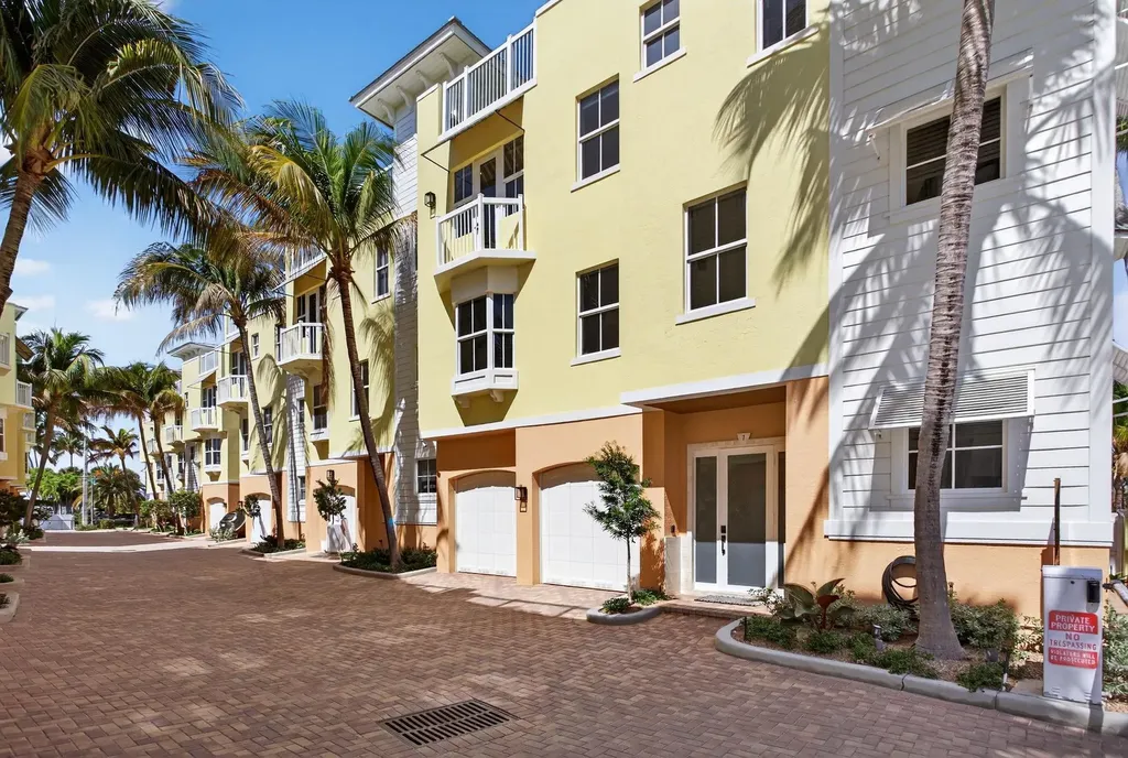 4332 Seagrape Drive Lauderdale By The Sea FL 33308