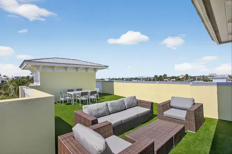 4332 Seagrape Drive Lauderdale By The Sea FL 33308