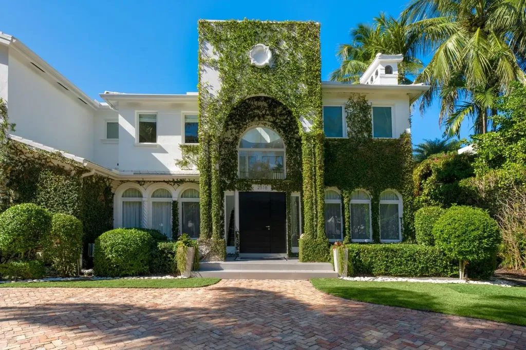 2516 Sunset Drive Miami Beach FL 33140