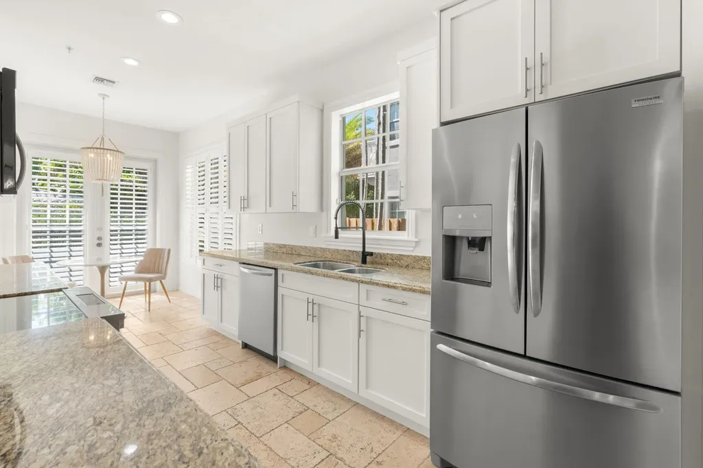 2614 NE 14th Street Fort Lauderdale FL 33304