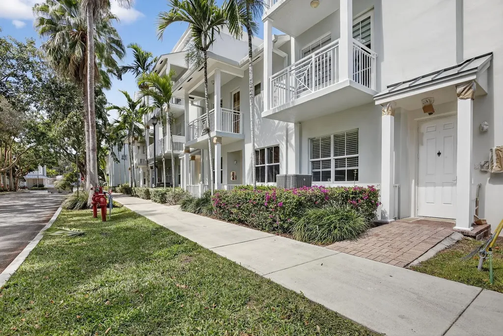 1301 SW 4th Street Fort Lauderdale FL 33312