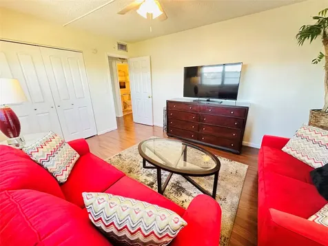 4050 Harwood E Deerfield Beach FL 33442