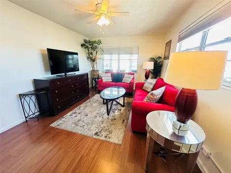 4050 Harwood E Deerfield Beach FL 33442