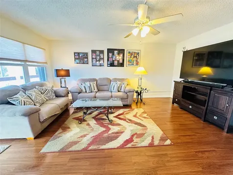 4050 Harwood E Deerfield Beach FL 33442